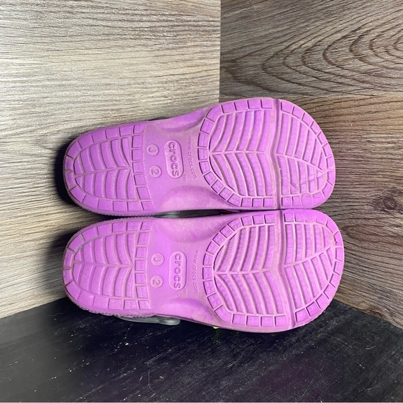 Crocs Disney villains purple sandals - Picture 7 of 7